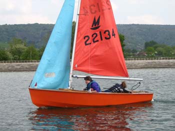 100-0009_IMG
